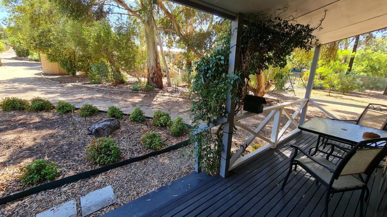 Barossa Country Cottages Lyndoch Buitenkant foto